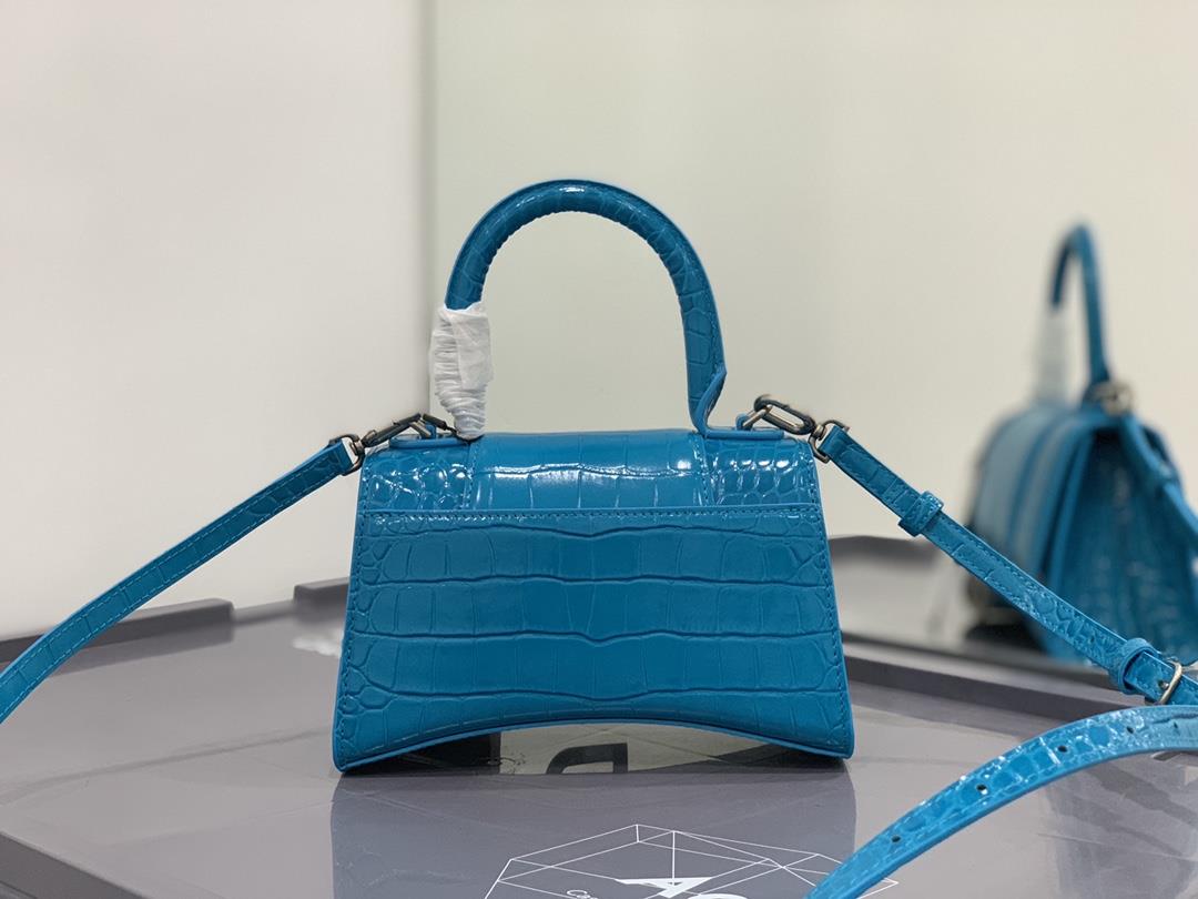 Colorful Electric Light Blue Crocodile XS The hourglass bag that you have asked for N times is