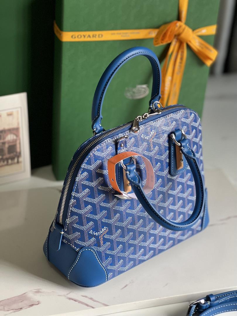 goyard Vendme Shell BagInheriting the brands unique craftsmanship style and exquisite tec