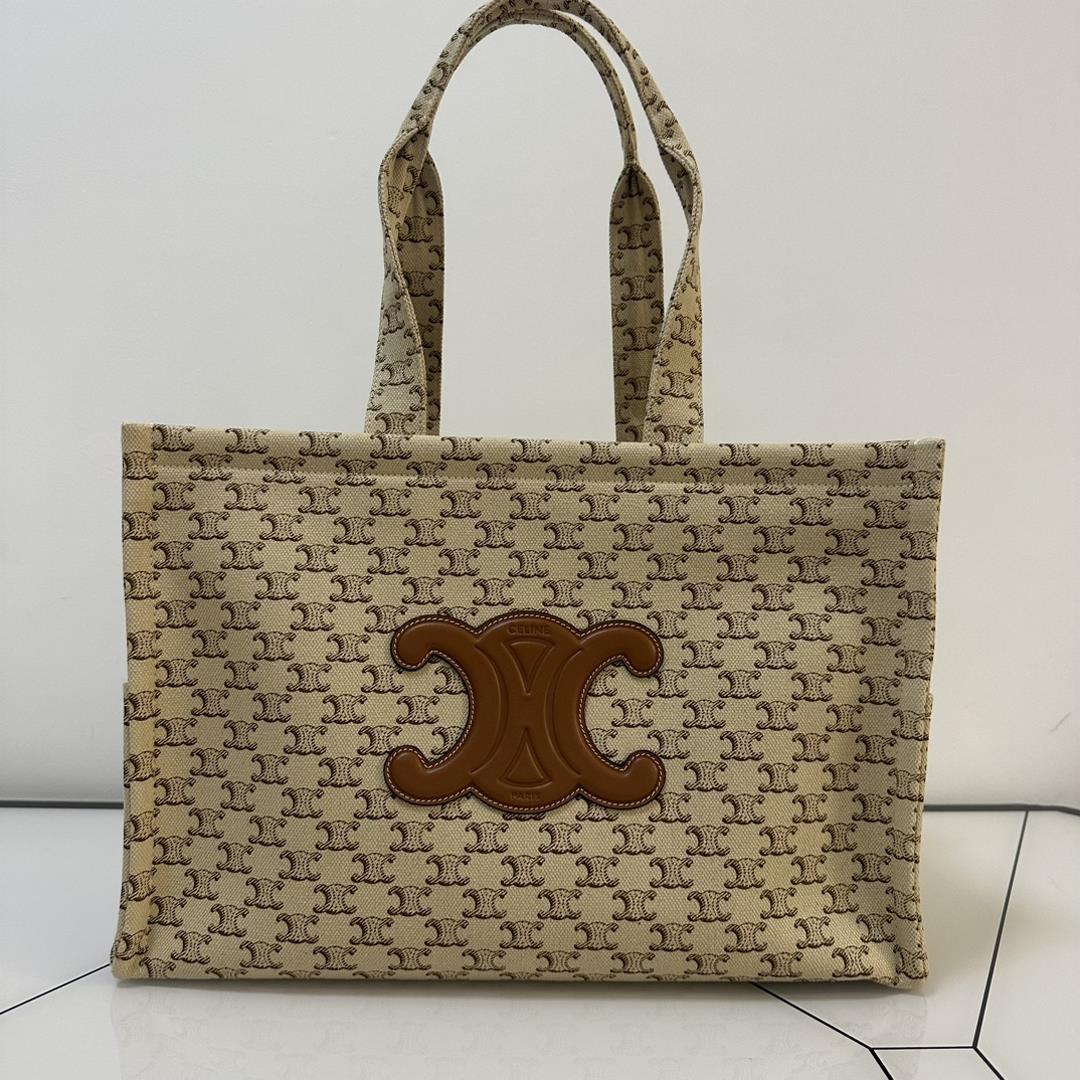 New product launch largeCE new fabric tote large with a technological logo print The lowkey premi