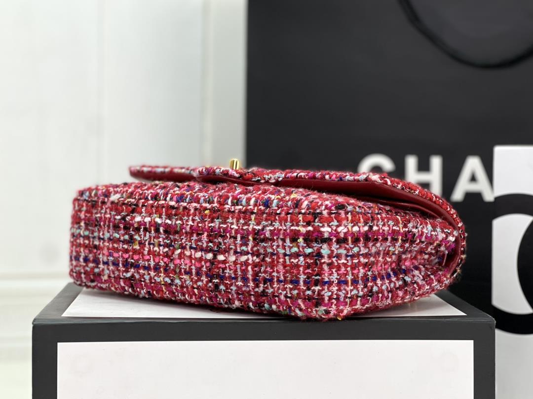 Chanel CF woolen series this is a bag that can be praised by all friends around us for it