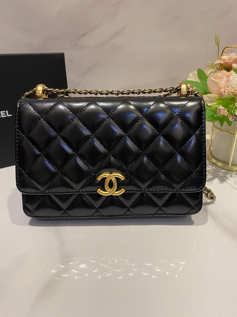 Chanel Autumn and Winter New Product Imported Oil Wax Cowhide Woc Double Gold Ball Zhaocai