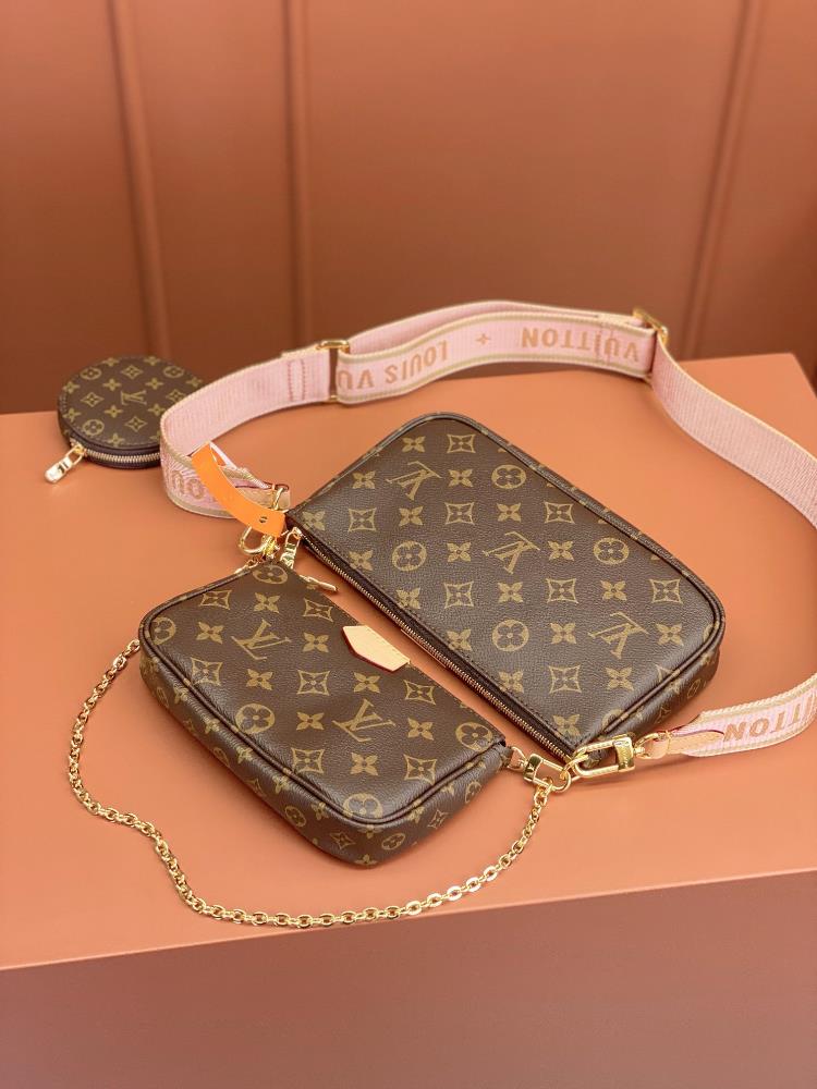 What sets the LV Multi Pochette Accessories handbag apart from other designer bags is its