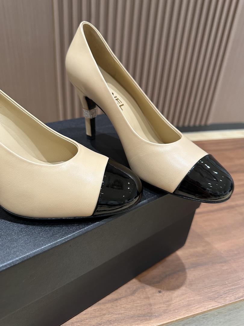 Chanel New High Heels Sheepskin Contrast Lacquer LeatherLeather sole with a height of 85Cm Siz