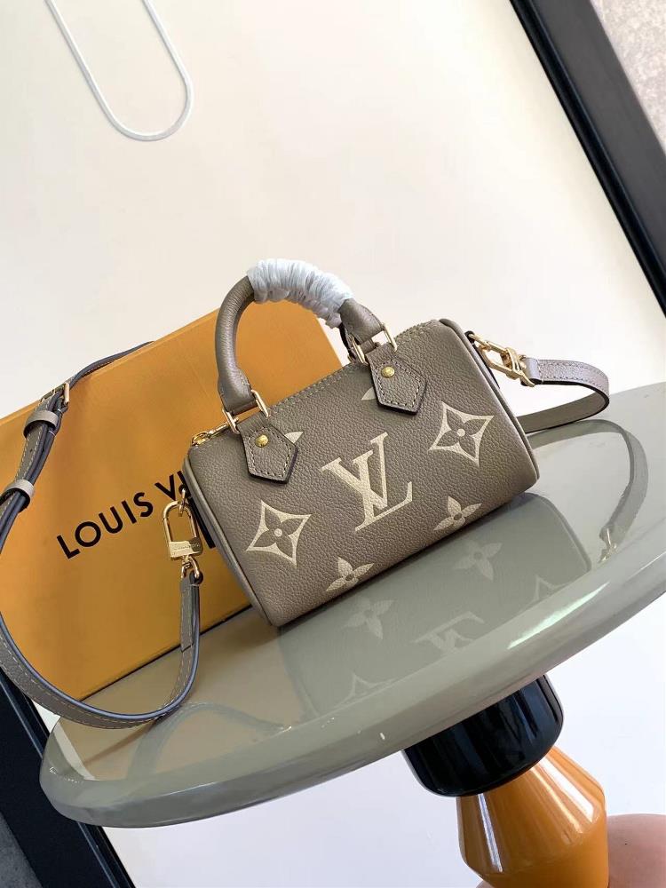 M81625 M81457 gray silk screen This Nano Speedy handbag is made of Monogram Imprente embossed leather highlighting the classic configuration of the S