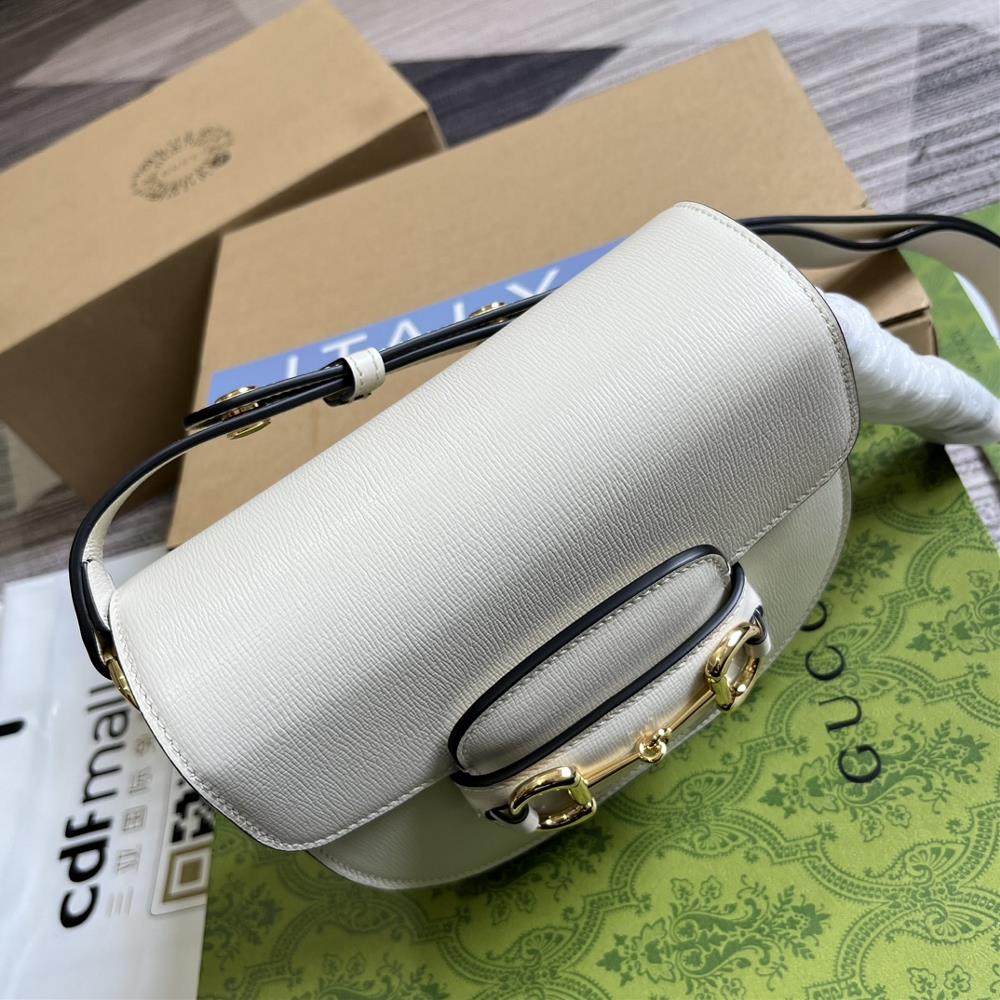 With a Full Set of Packaging Original Leather Minibody Saddle Bag Gucci Aria Fashion Si