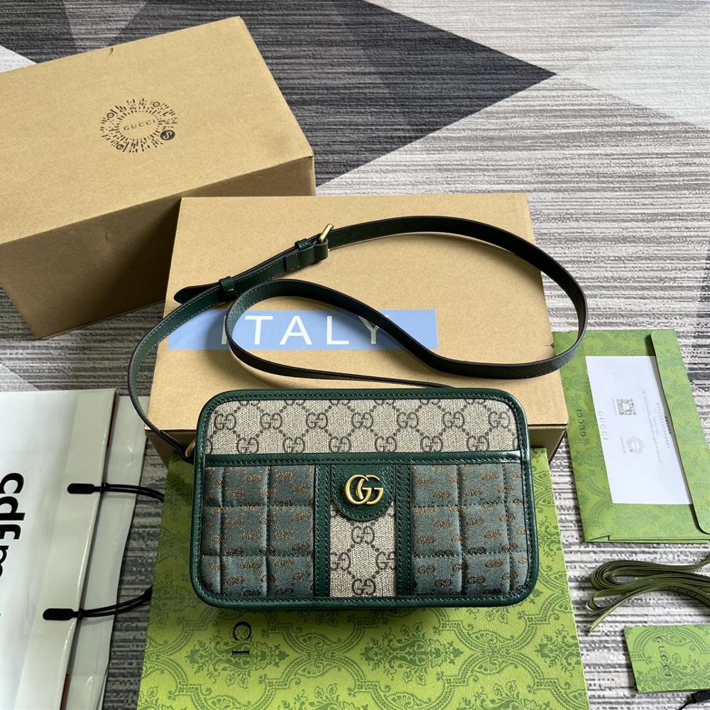 Equipped with a full set of packaged mini GG canvas mini shoulder backpacks Gucci small leather accessories break through design boundaries and con