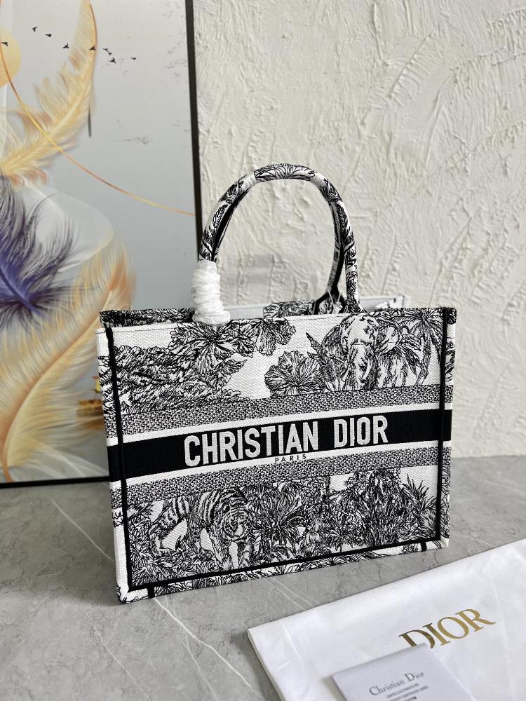 The Dior Bag Tote Book Tote handbag is the epitome of personalized fashion With its uni