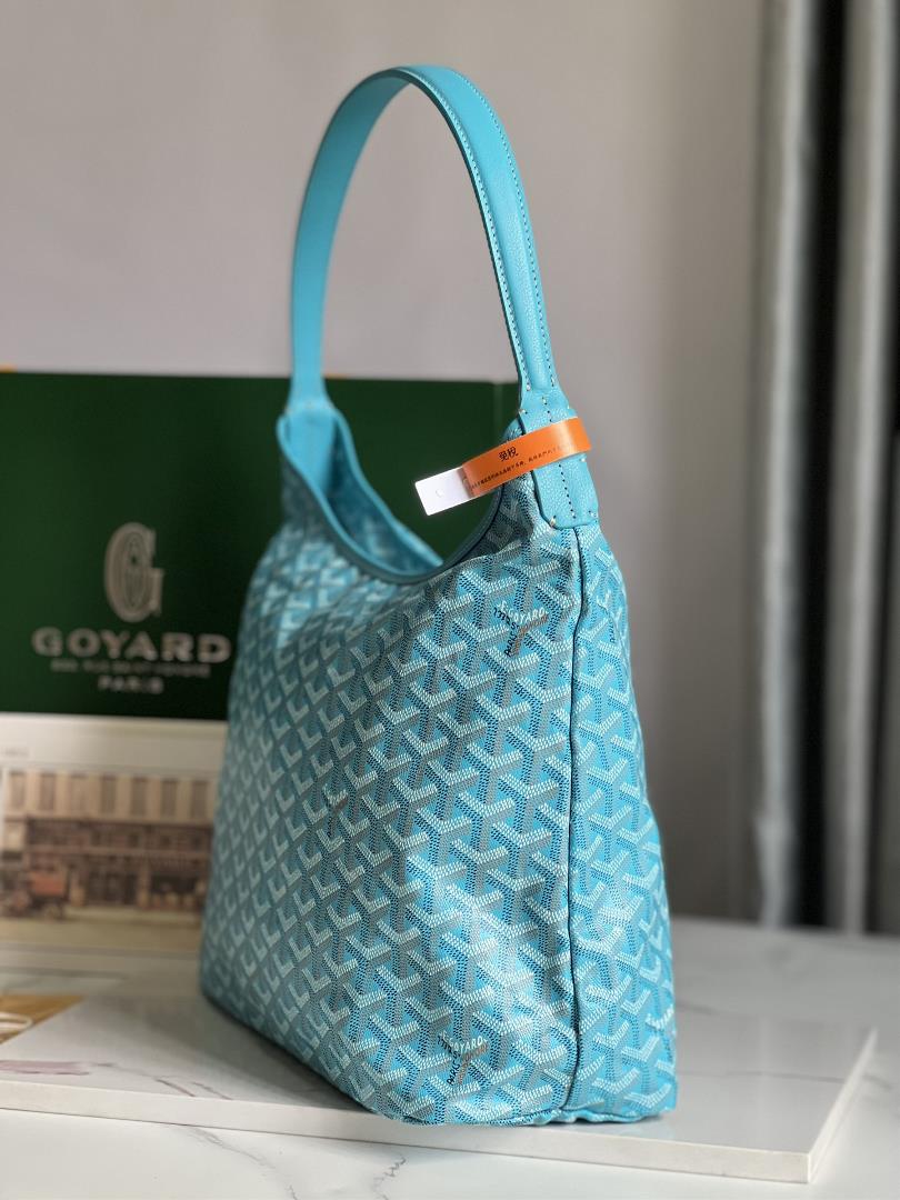 goyard Hobo Bohme Wandering Bag Underarm Bag inspired by the Bohemian lifestyle philosoph