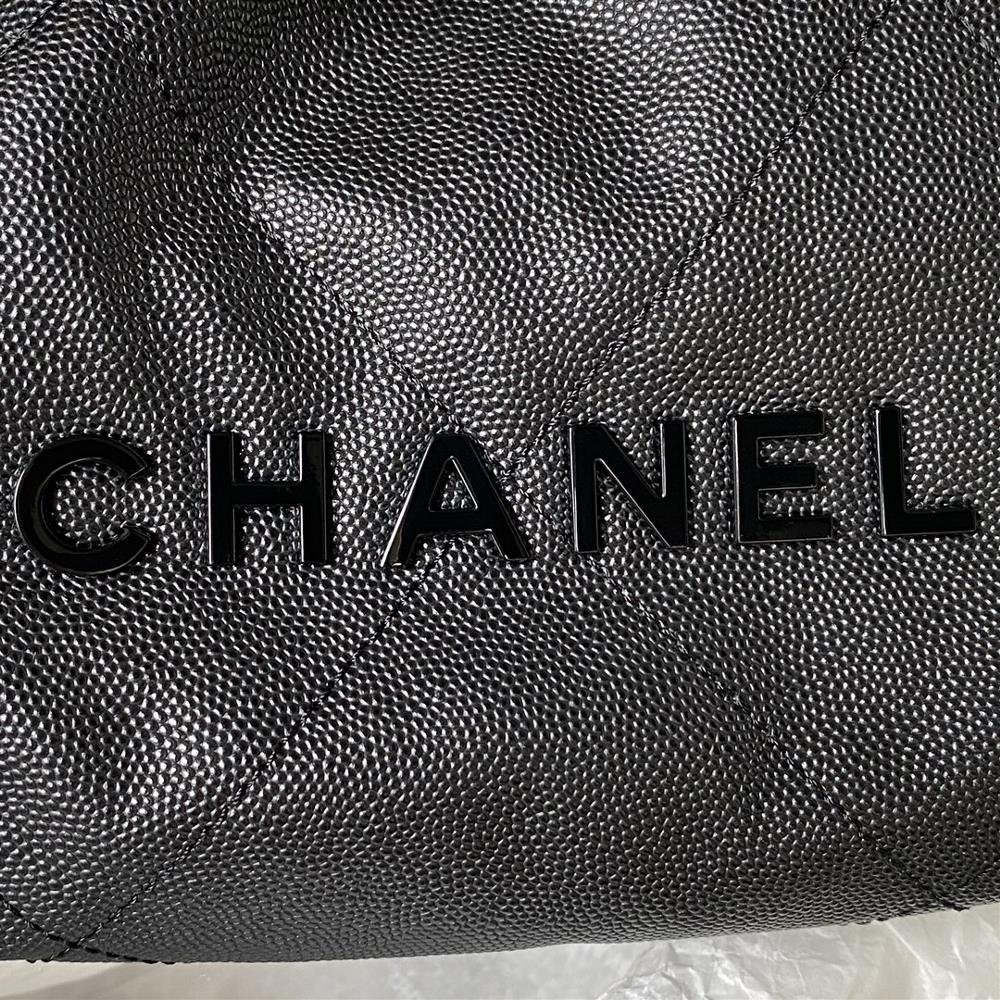 Chanel23Ks new AS3980 pellet Chanels mini 22 hits the red heartThe bag accessories of Ch