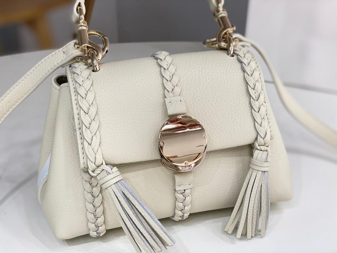 Chloe Penelope Coin Bag Small Wrinkled LeatherChloe another new bag out of stock king ha