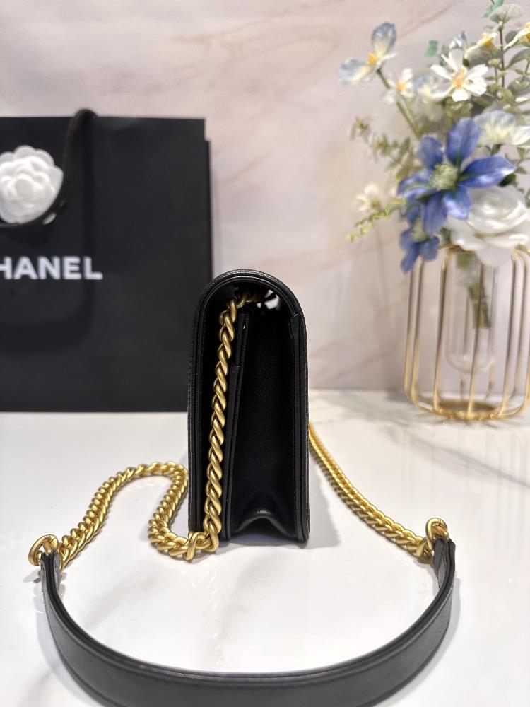 chanel 21 New Product Boy Classic Treasure Bag Imported Sheepskin and Fine Ball Cowhide Cr