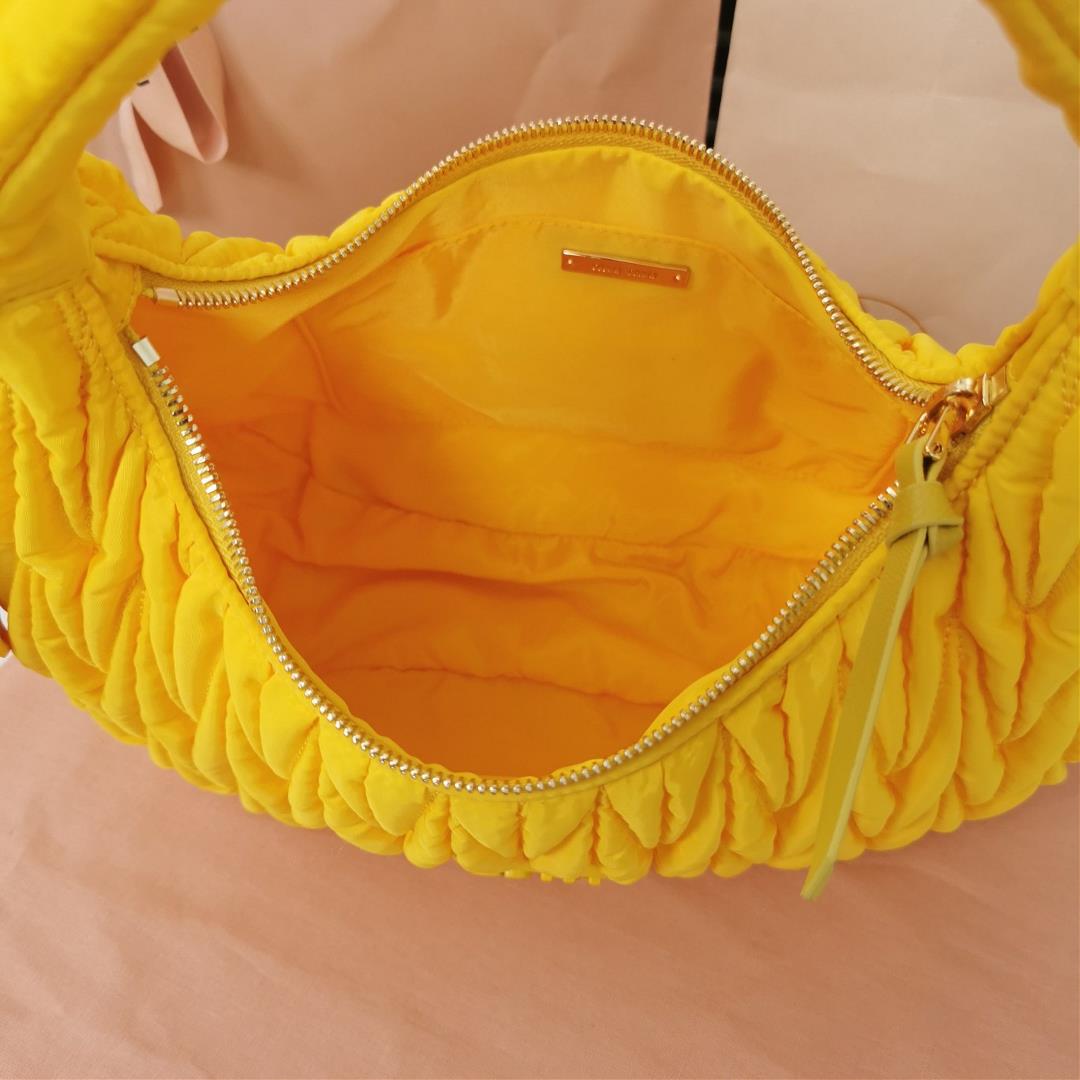 MiuWander handbag a new product of M family is made of environmentfriendly nylon The yarn is m