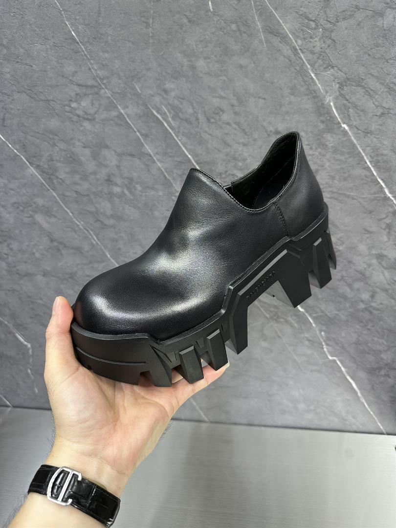 New Top Balenciaga Blcg 21FW Bulldozer Low Top Derby Bulldozer Black Logo Round Toe Derby