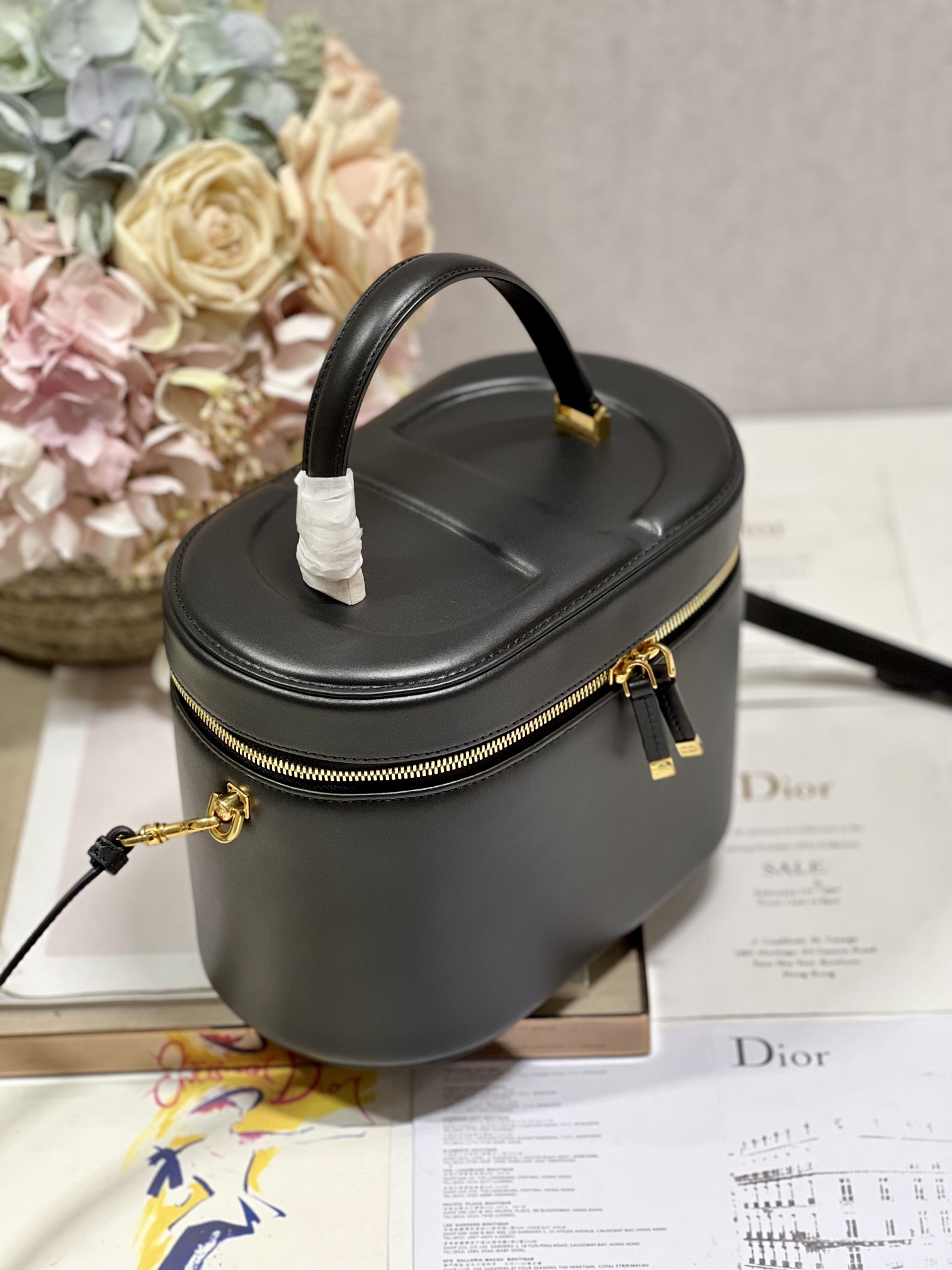 Dior New Large Black Makeup Box BagThe design is more exquisite The exquisite design fully ref