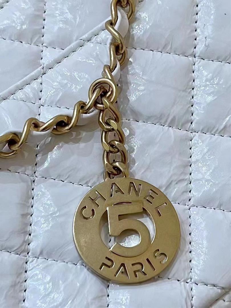 Shipping Celebration23C Early Spring Vacation New HappyThe hottest 5th gold coin hang tag hobo