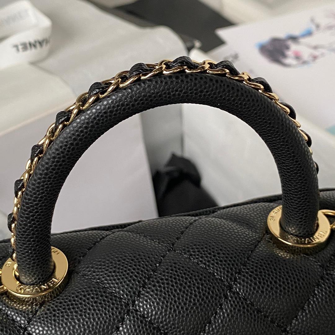 23p chanel model AS2215 chain handinlet cover handbags  professional luxury fashion bra