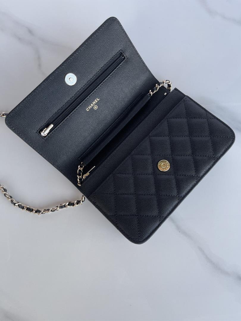 Brand Chanel Model 3395 Black Introduction Original single quality classic work cutting