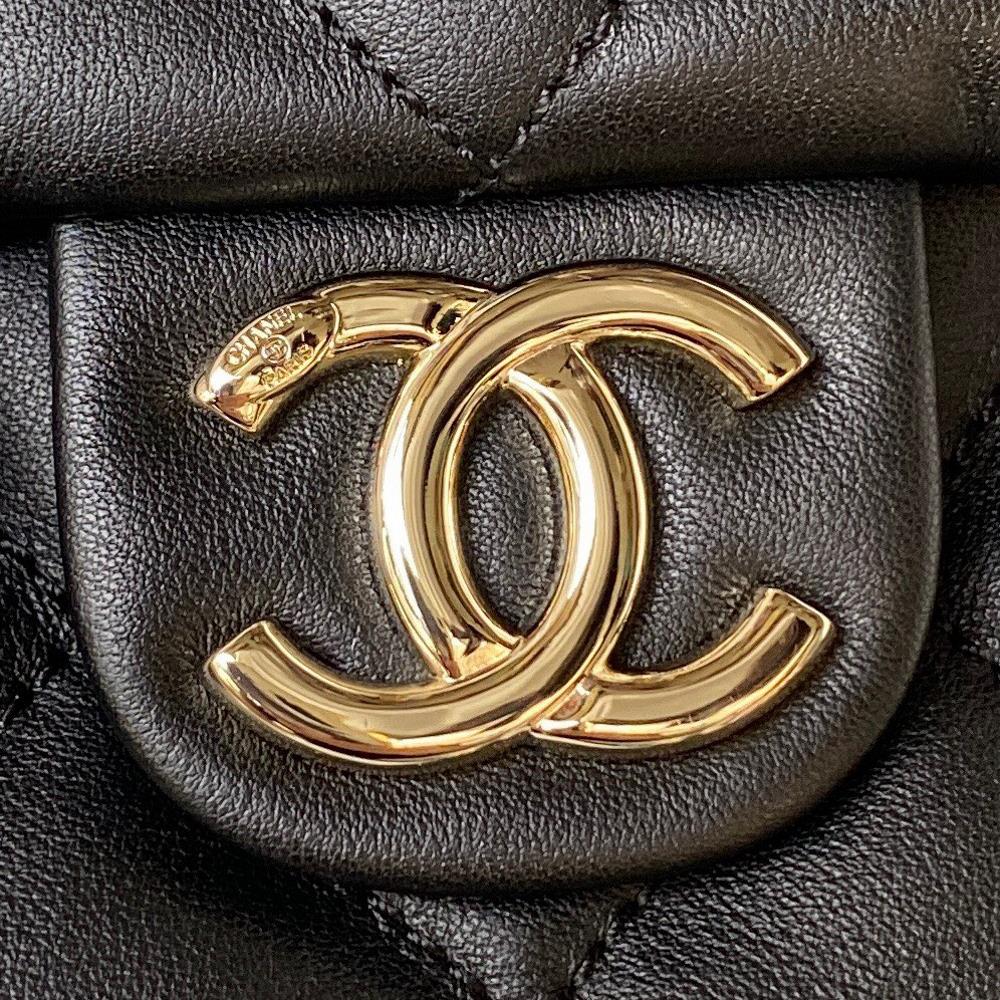 Chanel 23bs new hippie hobo AS4339 calf leather material contains infinite delicacy and l