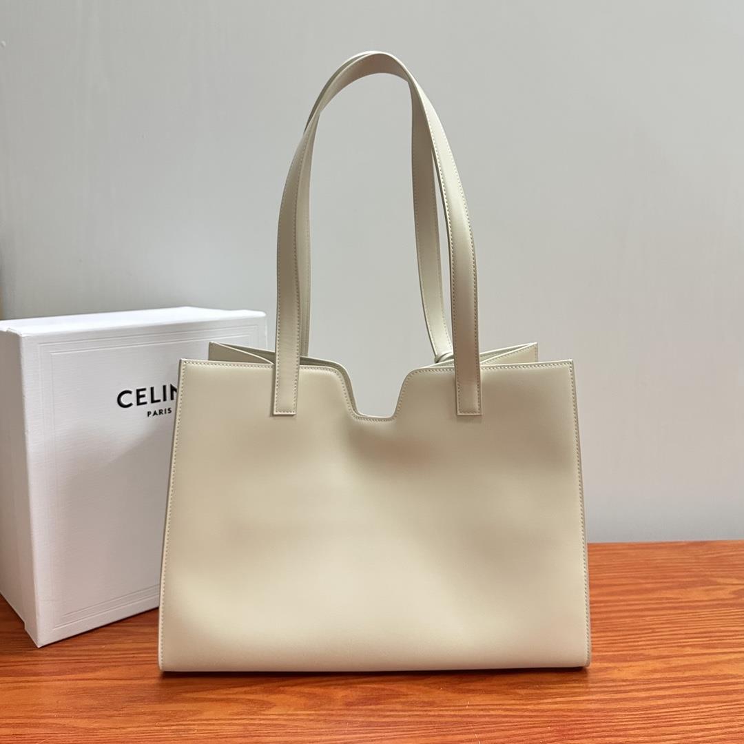 New products in stockThe Celine 2023 new Cabas brand new 16 series Tote big Tote bag has a