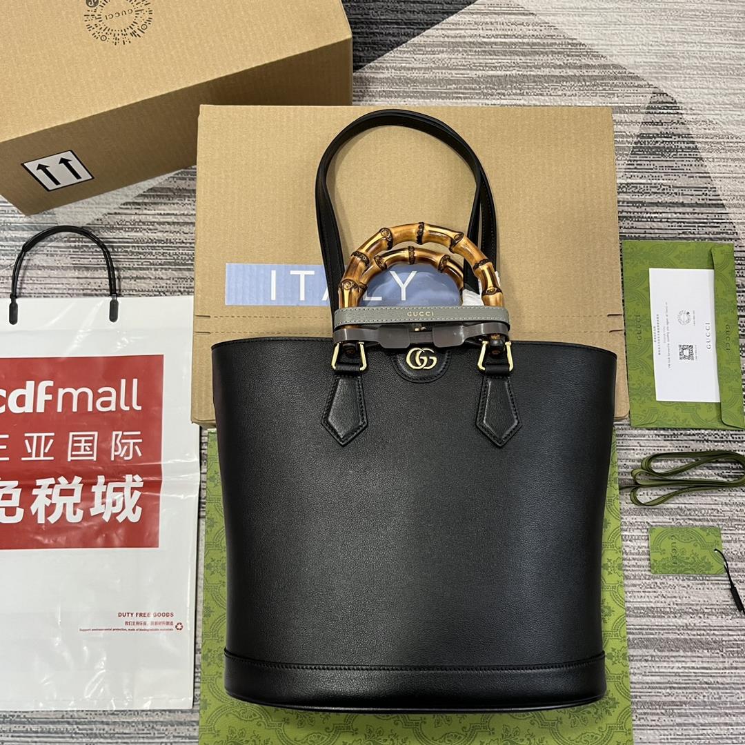 Equipped with a complete set of packaging GG Dianas bamboo tote bag inherits the brands design evolu