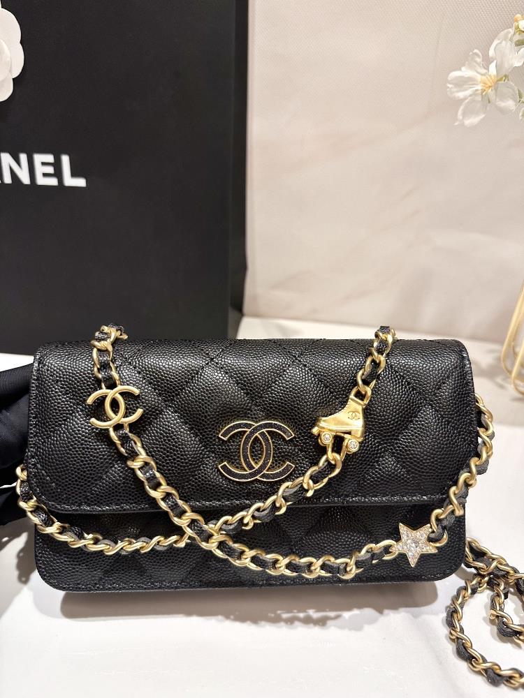 chanel 24c Badge Series New Miniwoc Phone Chain Pack Chanel 24C phone bag pulley shoes and small star chain are really exquisite and cute Mini wocTh