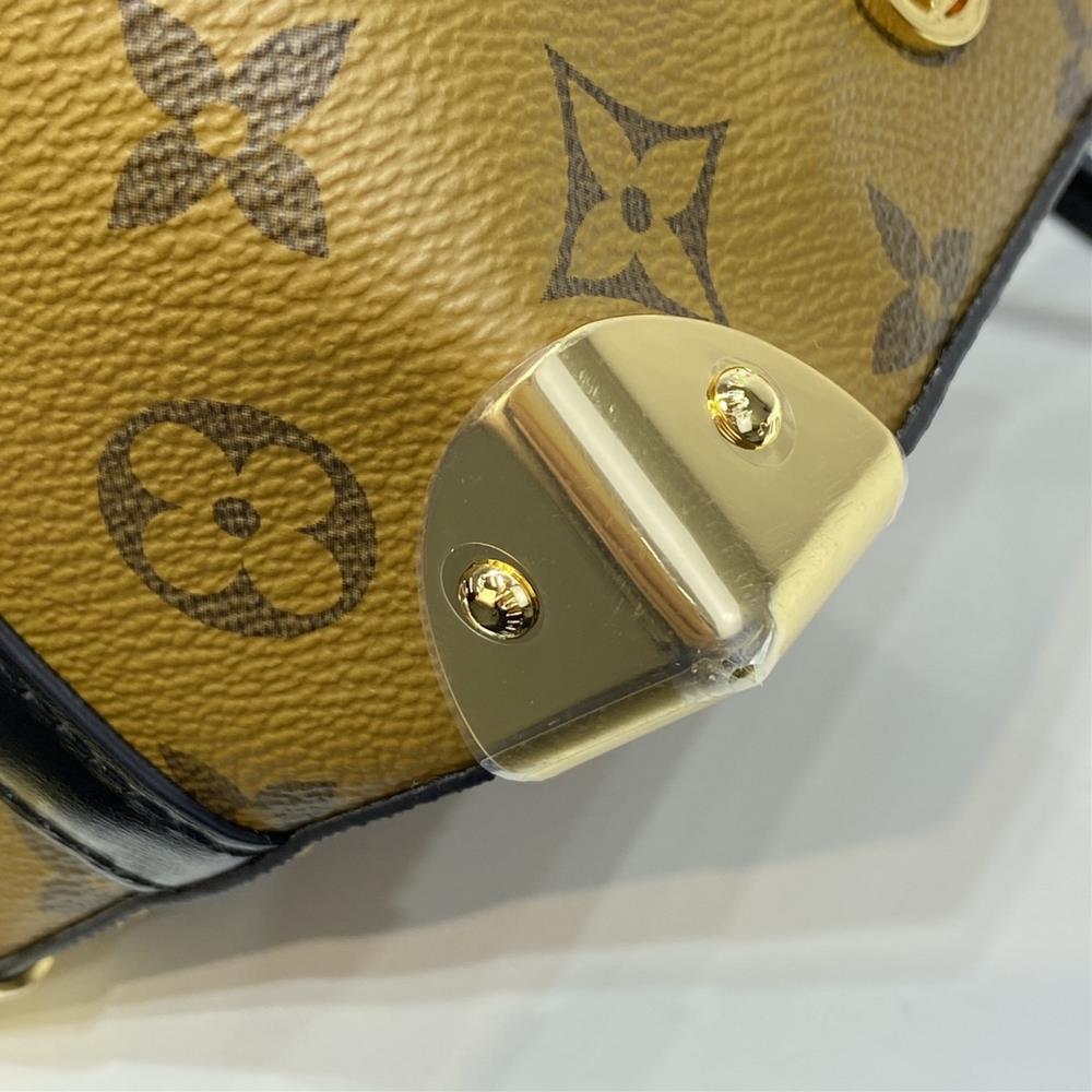 Fashion is all about embracing individuality and staying ahead of the trends The LV Bag M