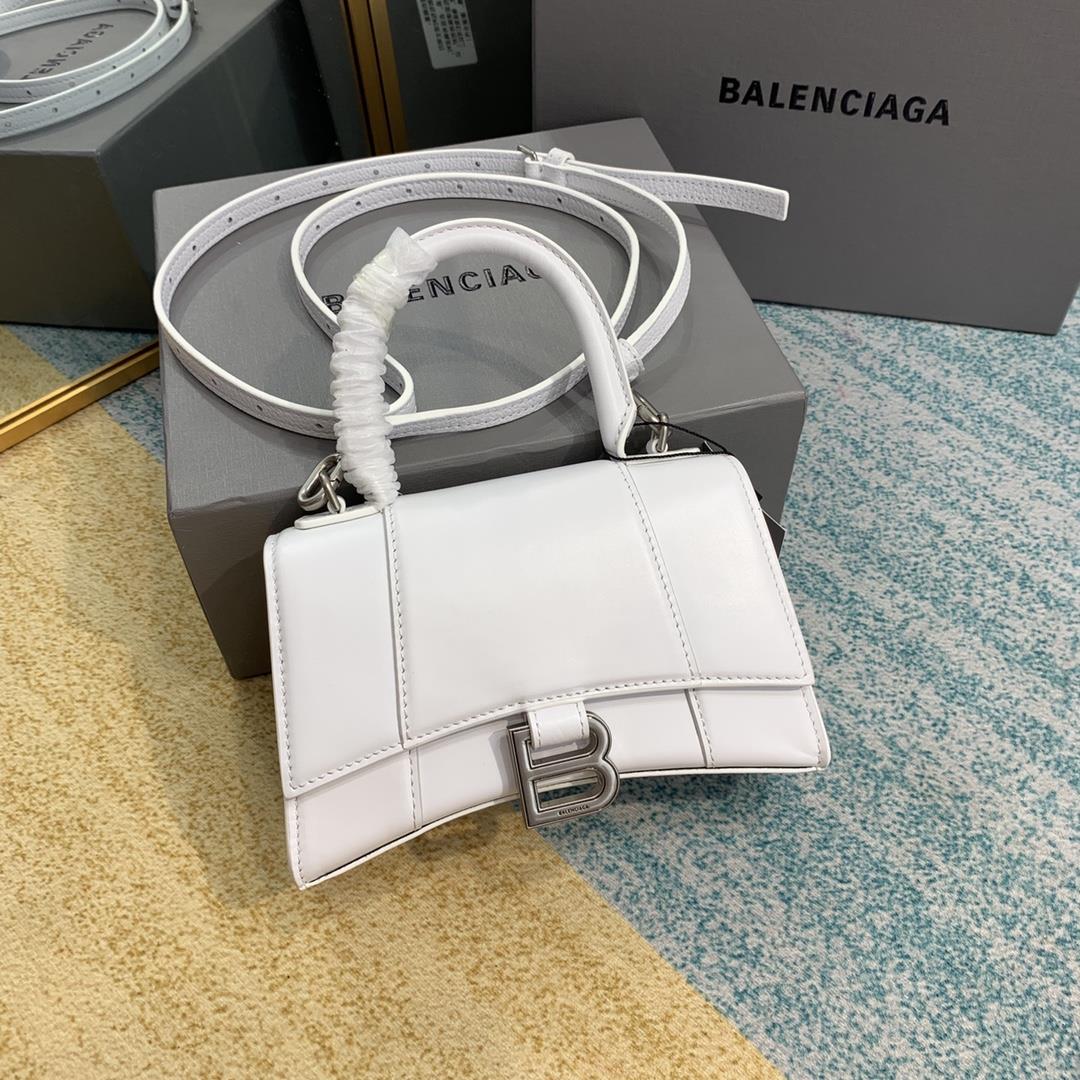 Calf Ice WhiteXs small  The hourglass bag that you have asked for N times is LaBalenciags heavyweigh