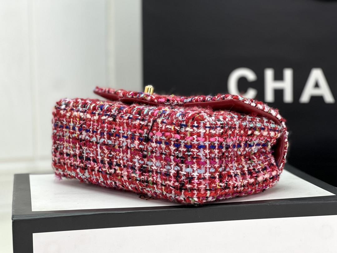 Chanel CF woolen series this is a bag that can be praised by all friends around us for it