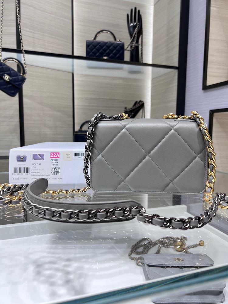 Chanel 19 is selling like hot cakes and the iconic 19K handbag is also the first series o