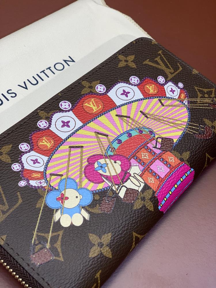 Furthermore the lv M60017 wallet is designed with nonrepetitive patterns ensuring that