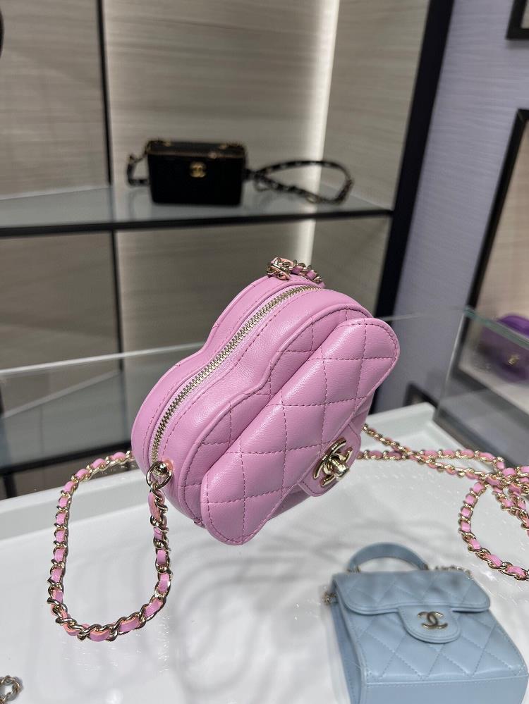 Owning a Chanel AS2784Y bag is more than just a fashion choiceits a testament to individ