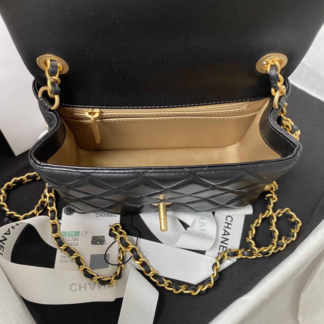 1786 ChanelAS1786 Hot Metal CF Mini Flap Bag with Hollow Woven Rope Gold Ball Chain with a Sma