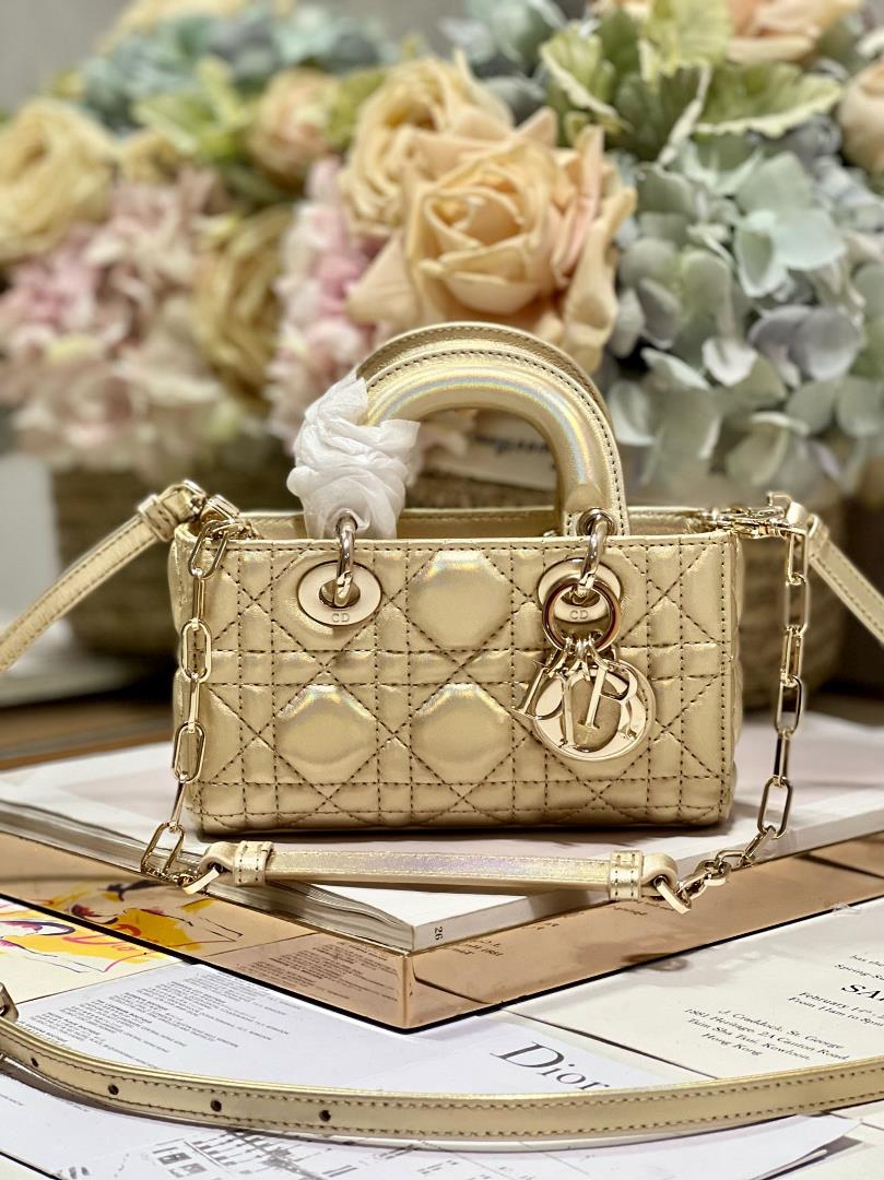 Mini DIOR OR LADY DJOY Handbag Fluorescent Champagne GoldThis Lady DJoy handbag comes from the Dior