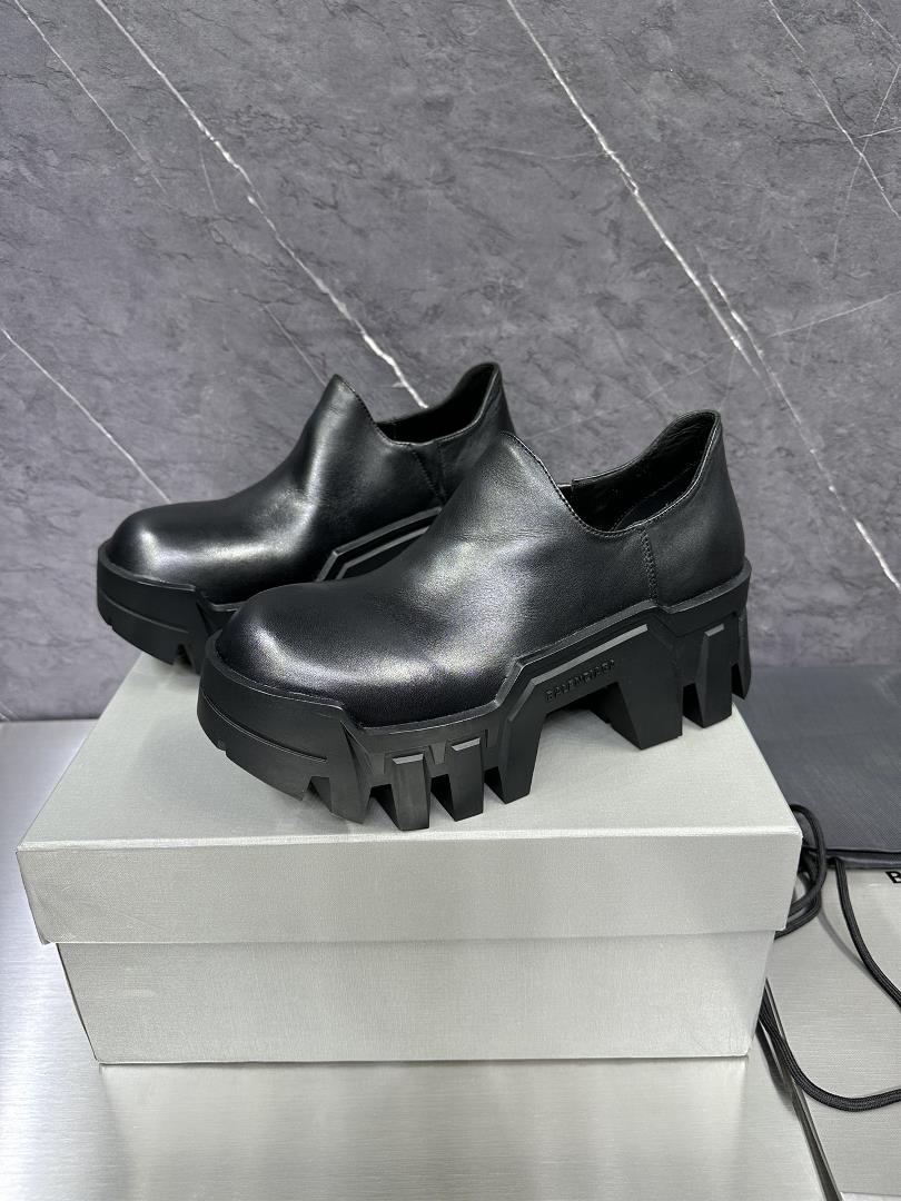 New Top Balenciaga Blcg 21FW Bulldozer Low Top Derby Bulldozer Black Logo Round Toe Derby