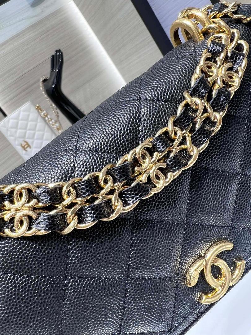 chanel 22K New Double Chain WOC Caviar Used Hardware Livable and crossbody AP3019Y size 19