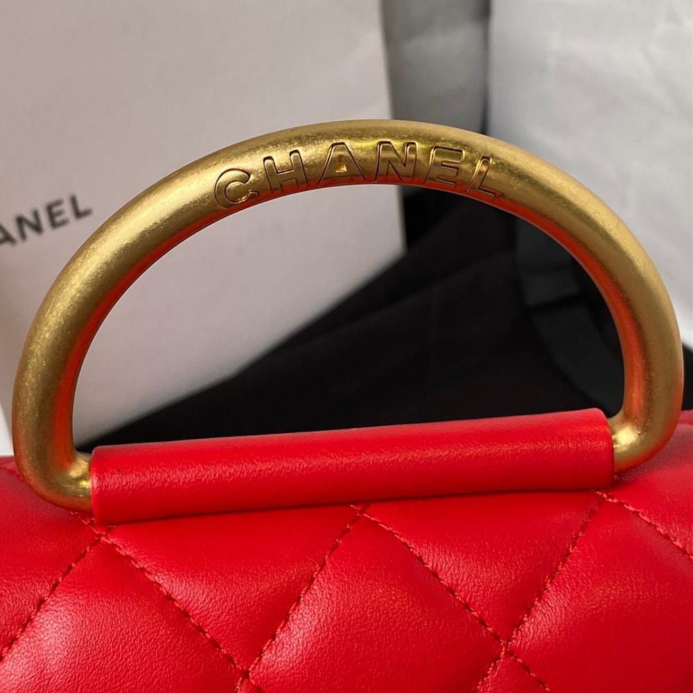 Chanel 23B metal bracelet flip phone case Bright sheepskin with one color and full texture