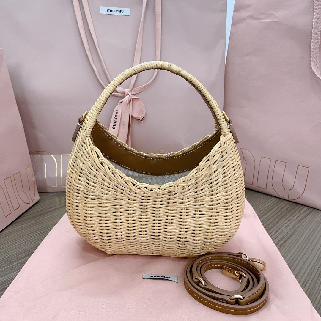 Family Ms new summer idyllic holiday style woven cabbage basket bag with leather logo logo sew