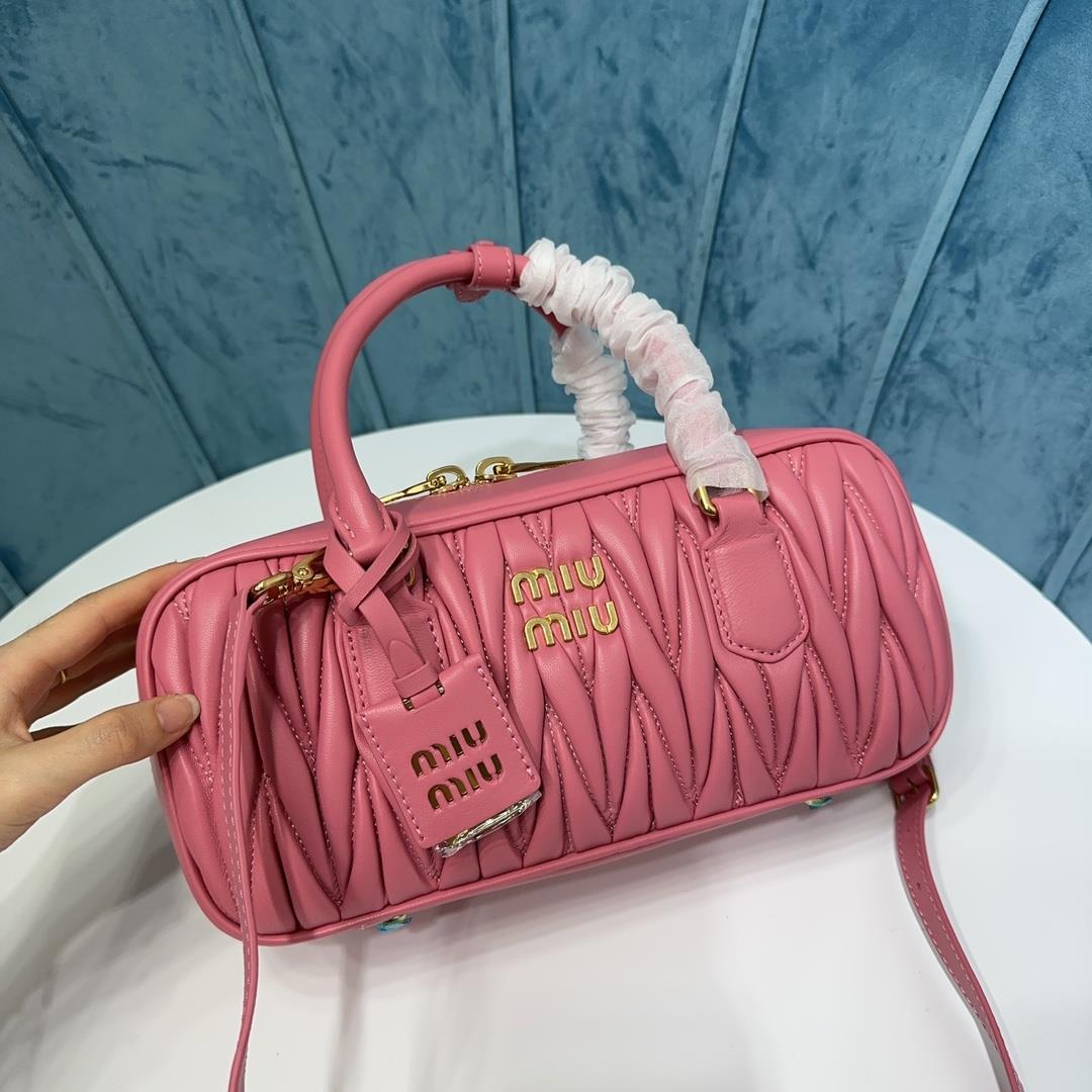 5BB148 Miumiu new bowling bag mainly promoted on the official website is definitely a po