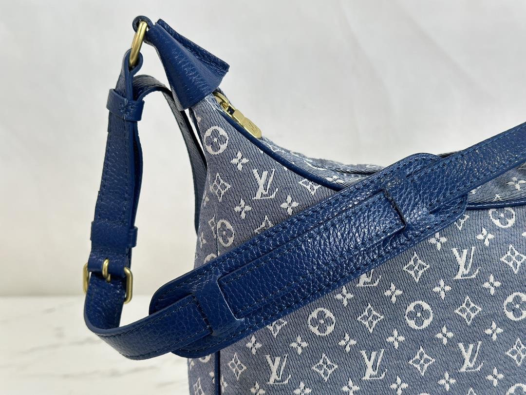 M95225 Blue WhiteTanning Denim Cow Corner Bag Zhonggu Bag Series Boulogne Handbag Zhonggu Cow 