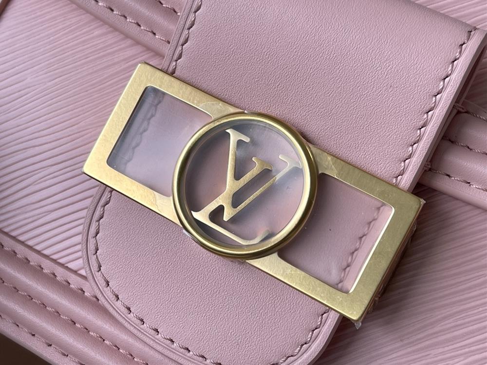 In addition to its personalized and nonrepetitive design the LV Bag M23558 Dauphine Mi