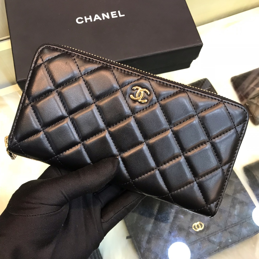 chanel The classic cf long zipper bag arrives Imported lambskin rhombus pattern very attractive B