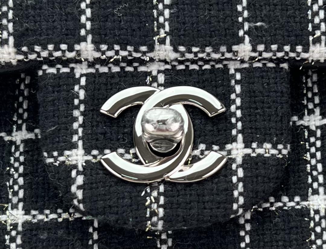 Chanel CF woolen series this is a bag that can be praised by all friends around us for it