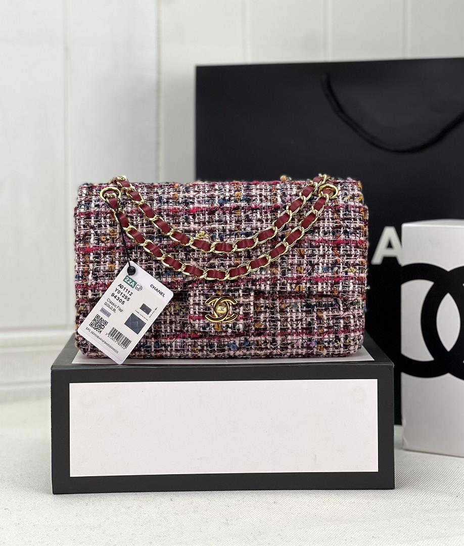 Chanel CF woolen series this is a bag that can be praised by all friends around us for its elegance