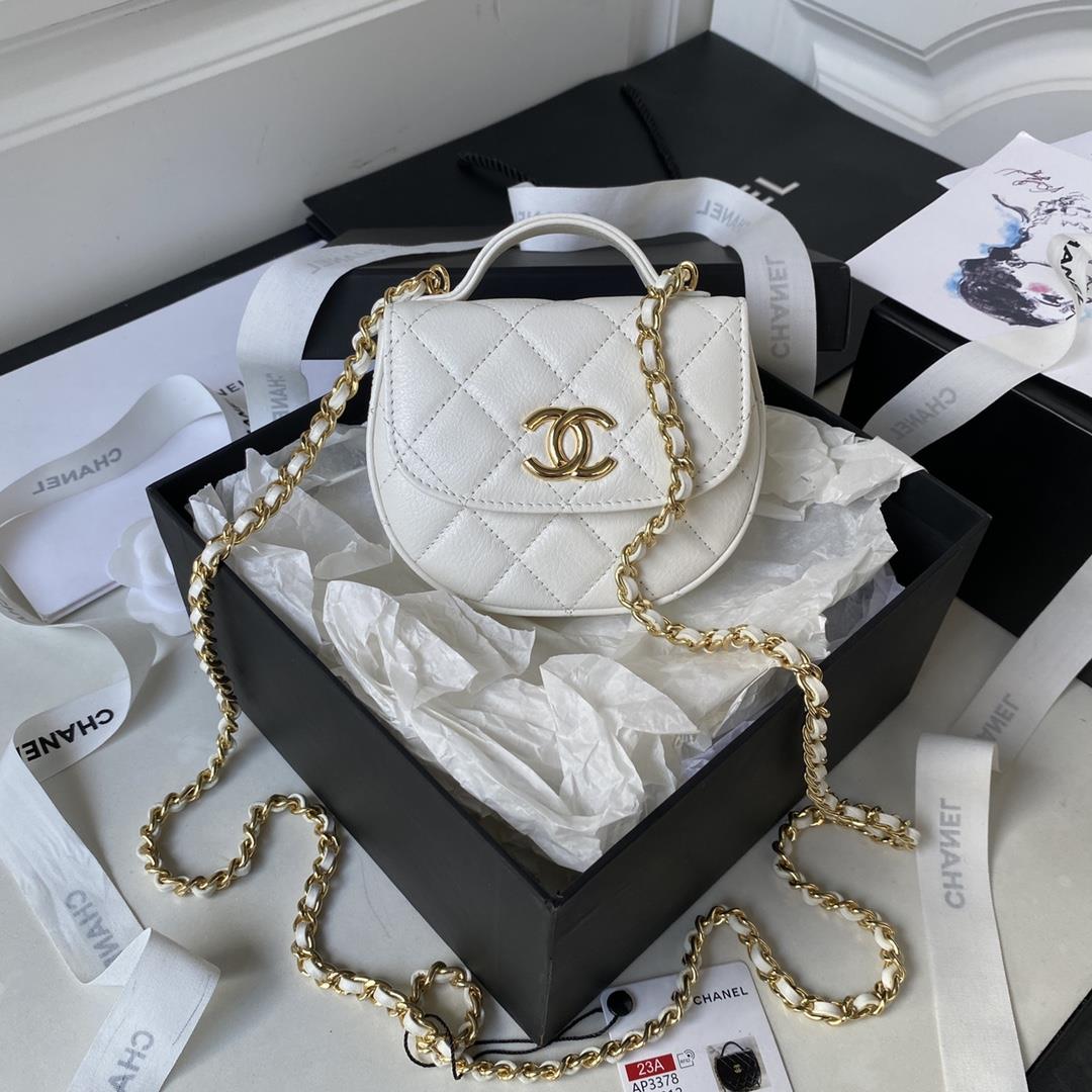 New unboxing Chanel AP3378 I got my favorite small waste bag Walkin saw my beloved bag and without