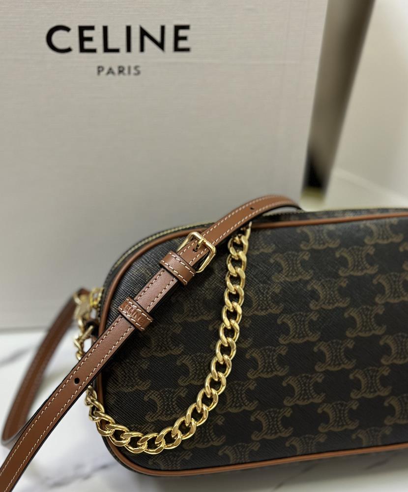 New product launchCE chain pack is newCeline 23s new MULTI logo printed cow leather handb