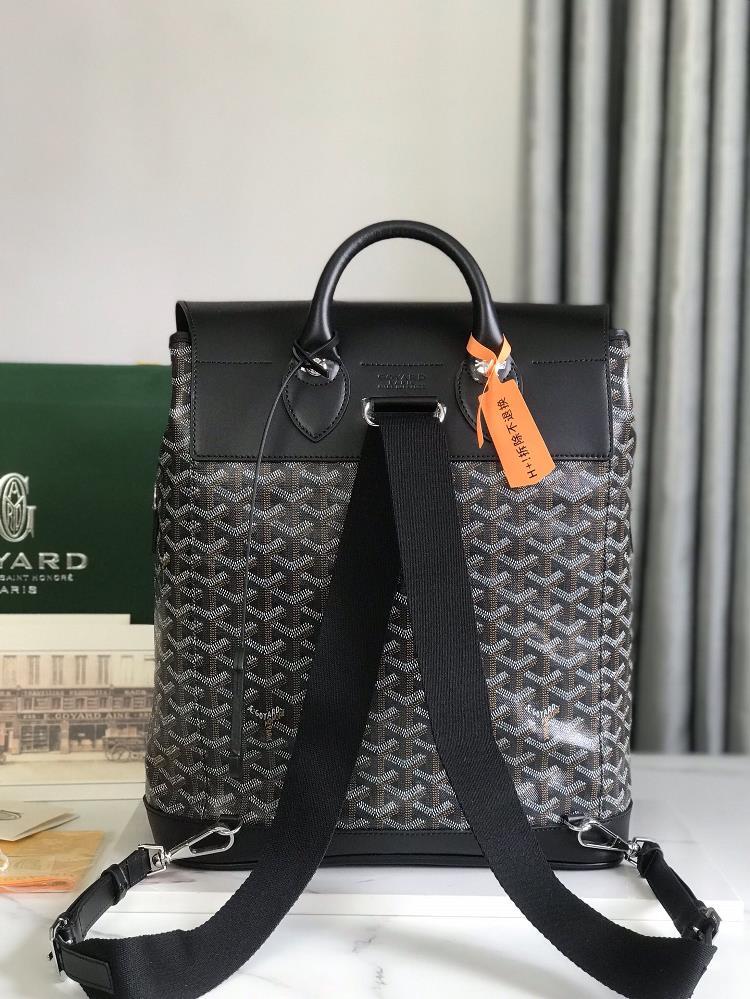 When I first laid eyes on the Goyard Alpin backpack I knew it was the perfect accessory t