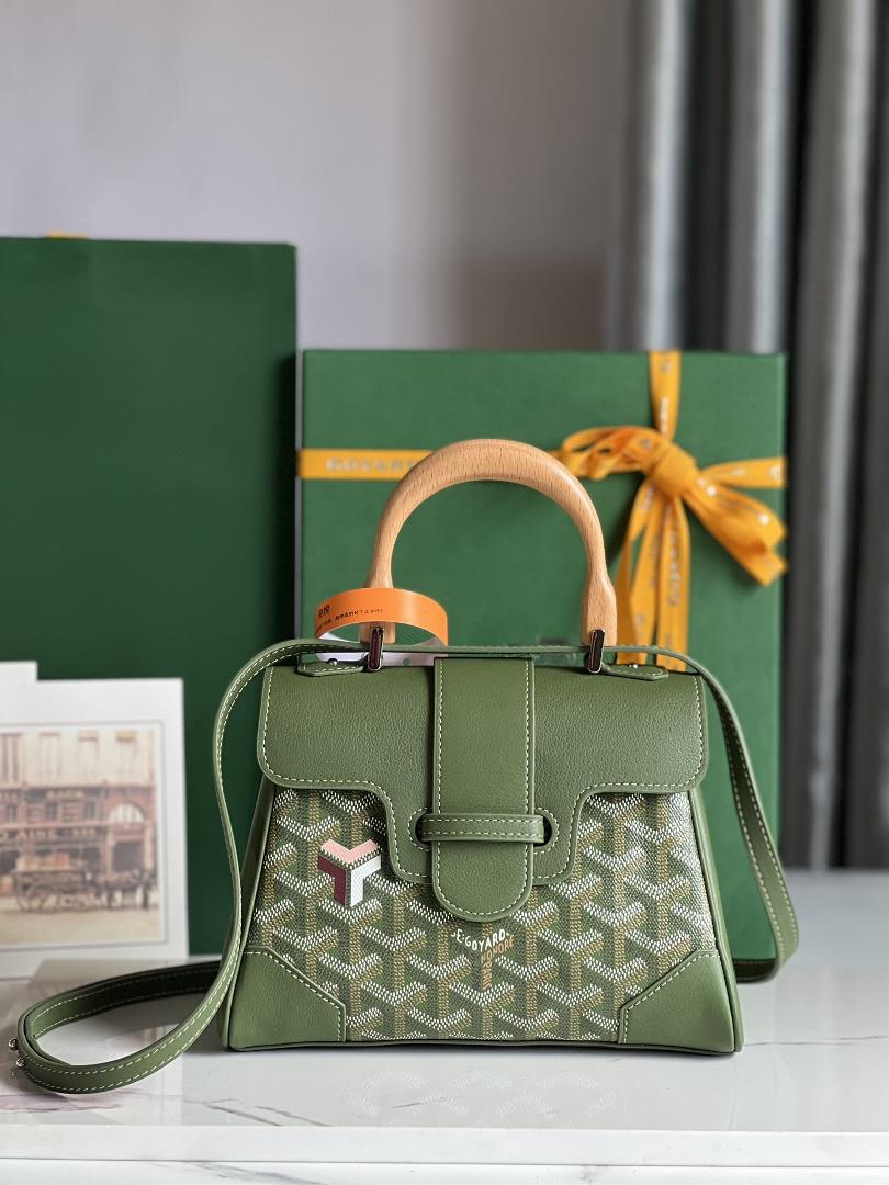 limited edition khaki greenThe soft version Sagon mini bag evokes Goyards unique elegant charm and