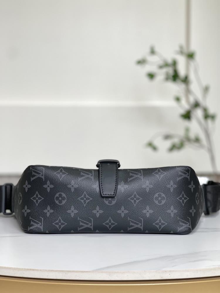 What sets the M46655 apart from other LV bags is its unique and personalized touch The ba