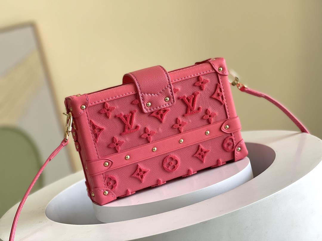 The toplevel original M20745 embroidered pink Petite Malle handbag is made of cow leather and 