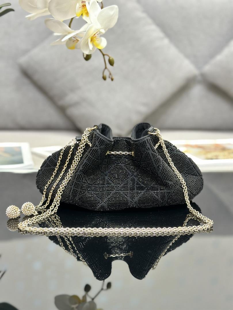 Dior Dream drawstring beaded tube black is a new summer product from 2023 exquisite and elegan